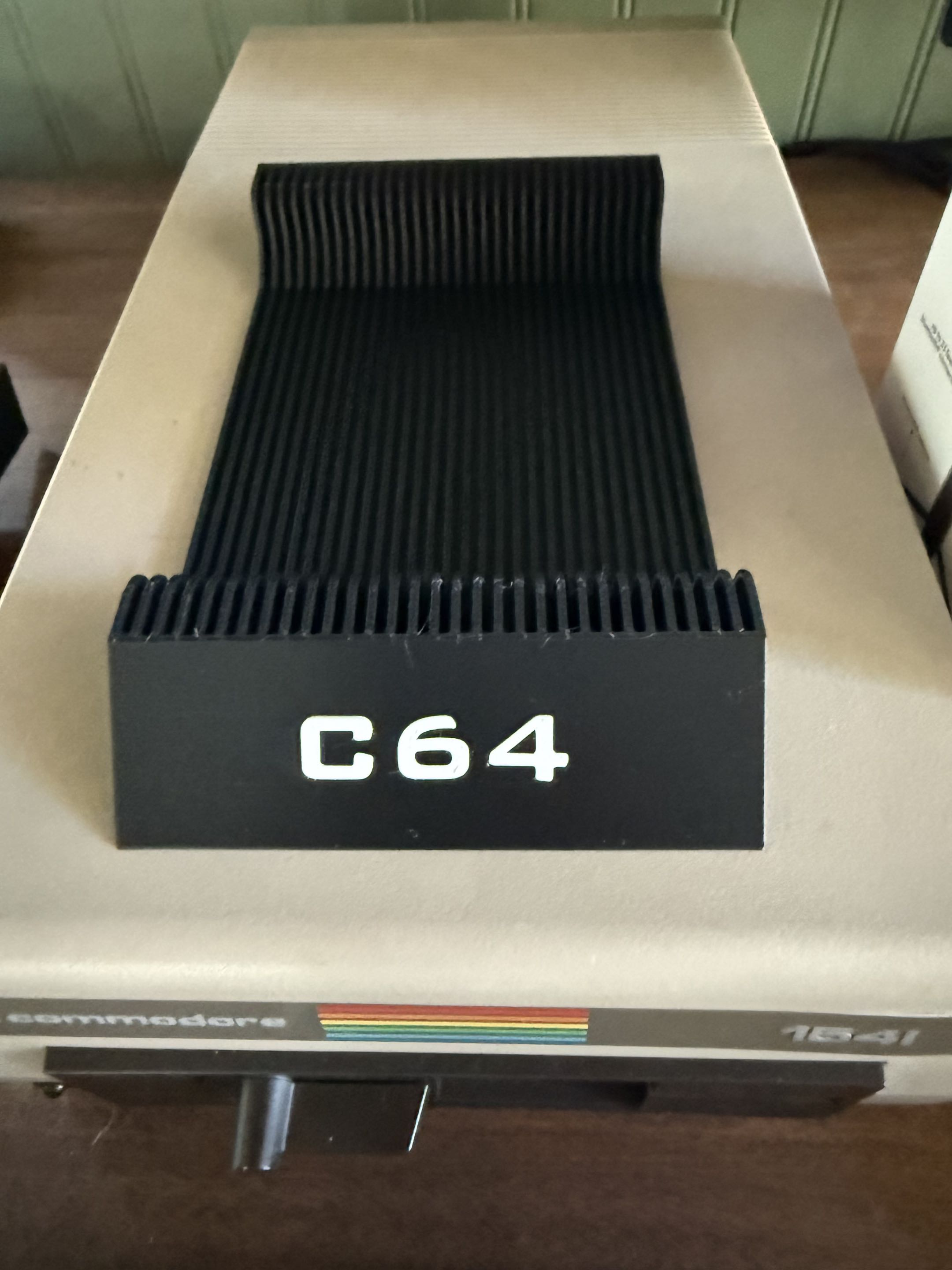 floppy_disk_holder.jpg